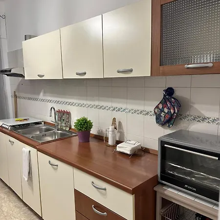 In Apartamento Torre A Mare